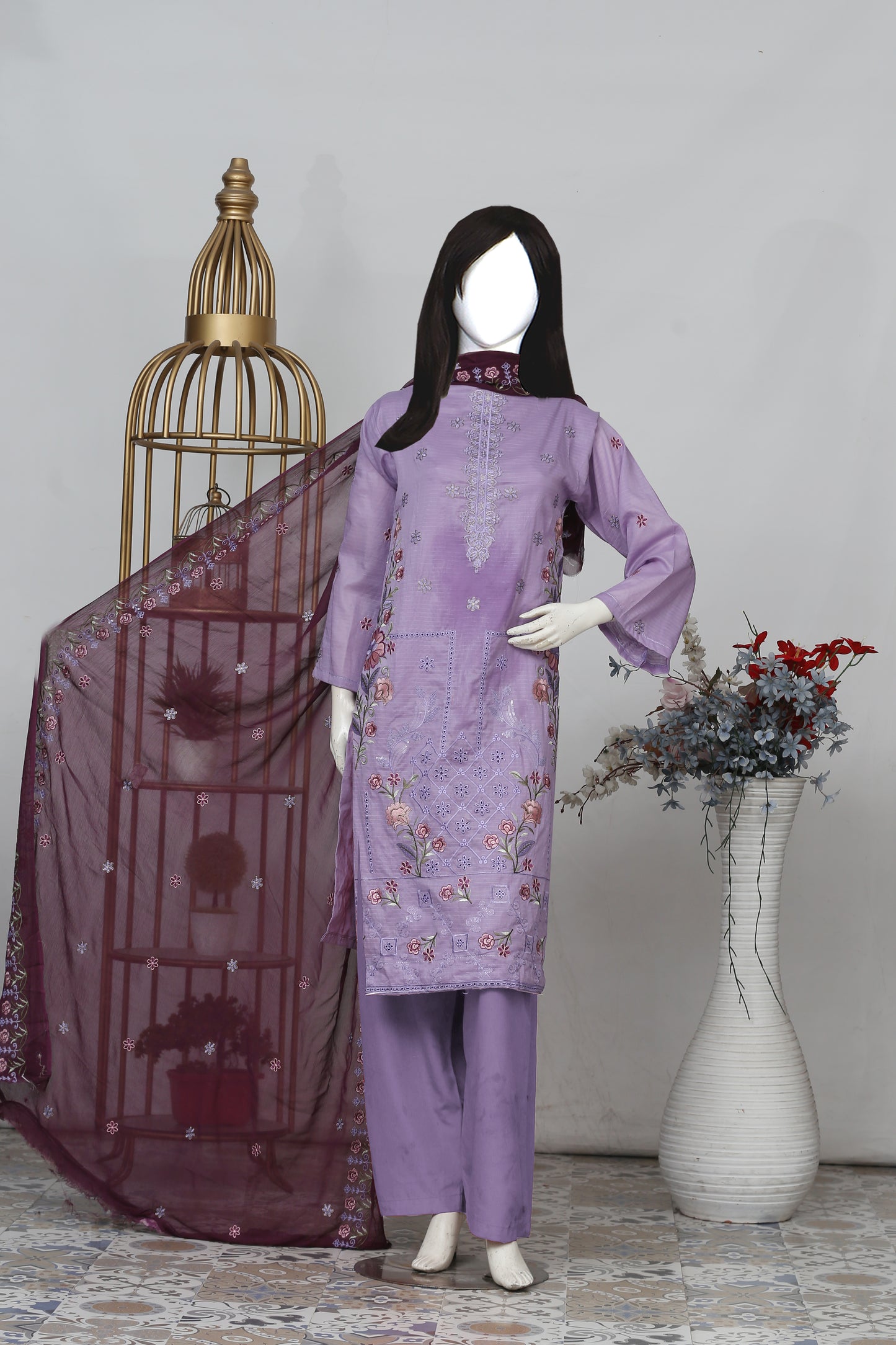 Crimson Embroidered Lawn 2 Three Piece Suit